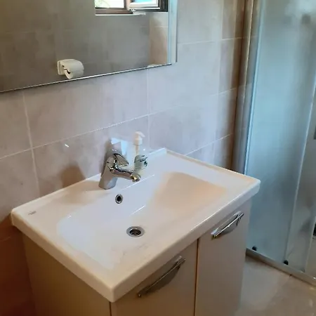 Apartman Paola *